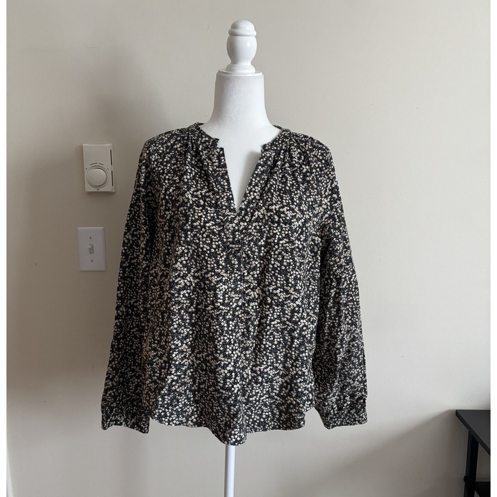 NWT Universal Thread Womens Medium 100% Cotton‎ Floral Corduroy Top Black Green